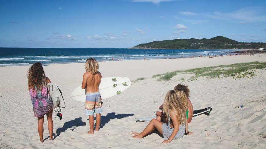 byron-bay-schoolies-surfing