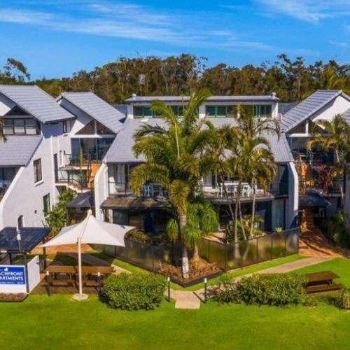 Lux Apartments (At Byron Bay Beachfront Holiday Apartments)