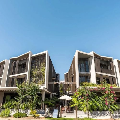 Schoolies Holiday Home #77