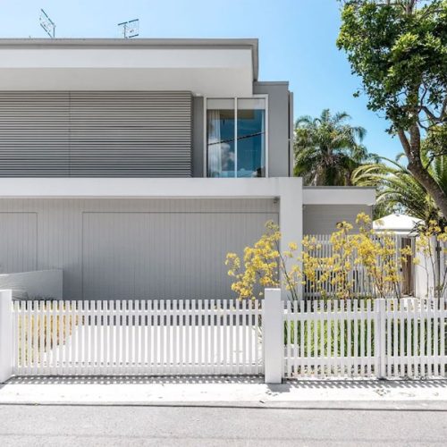 Schoolies Holiday Home #80