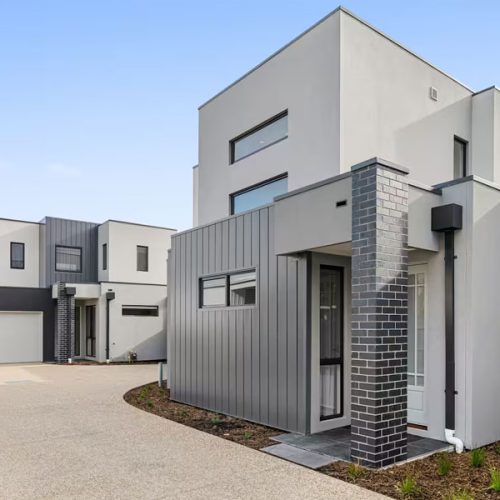 Rye Schoolies Holiday Home