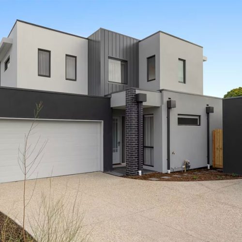 Rye Schoolies Holiday Home